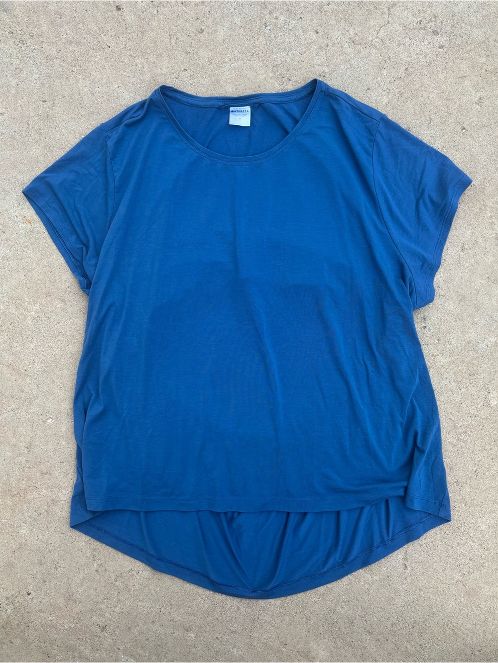 Athleta ultra soft peekaboo open back Tshirt cerulean blue 2X